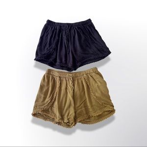 BOGO Mossimo Dolphin Shorts with fringe accent Size Small